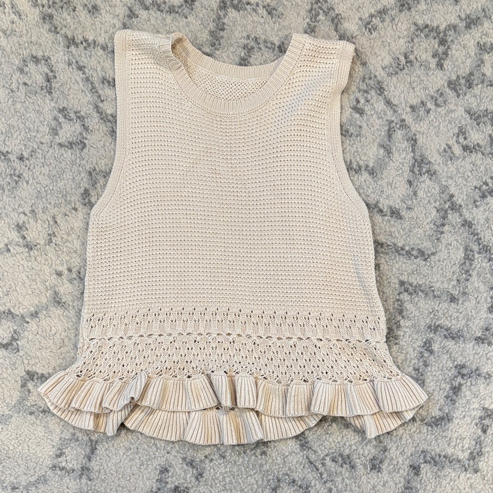 Elegant Cream Sleeveless Knit Top
